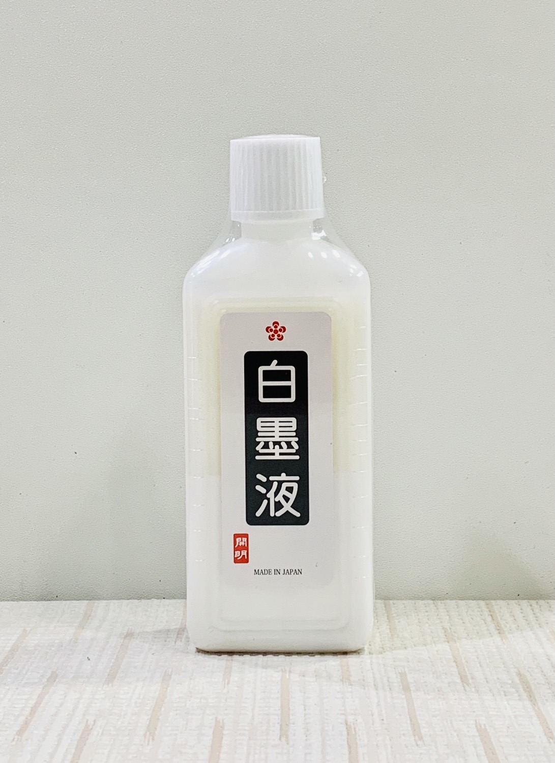 《開明 白墨液 180cc》 Kaimei