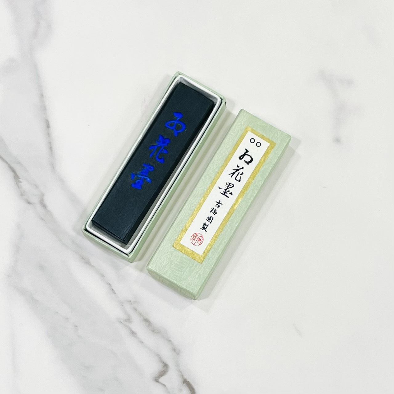 《古梅園 紅花墨 2星1丁》 日本製