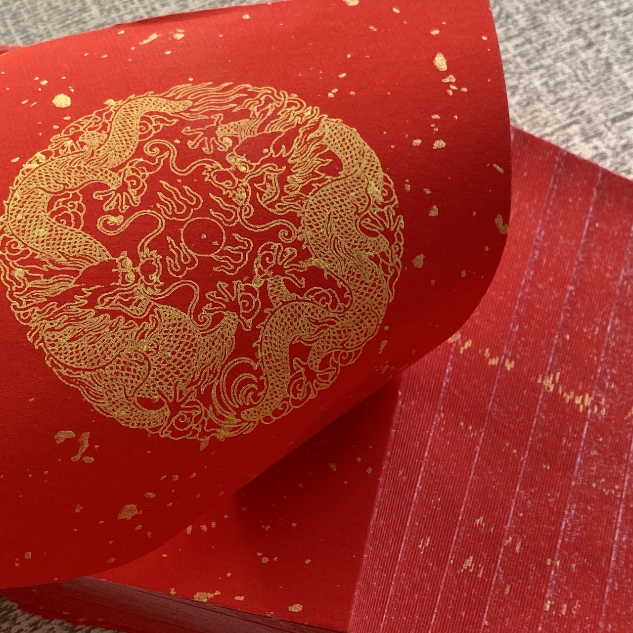 《灑金 小小春 12cm 黃圖雙龍》 小春 迷你春 單字