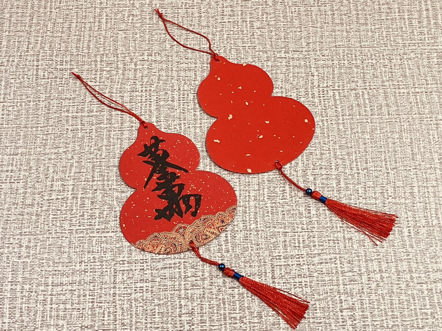 《宮廷春聯軟卡吊飾》 一包5入   燈籠形/圓形/正方形/葫蘆形/扇形 春聯小卡