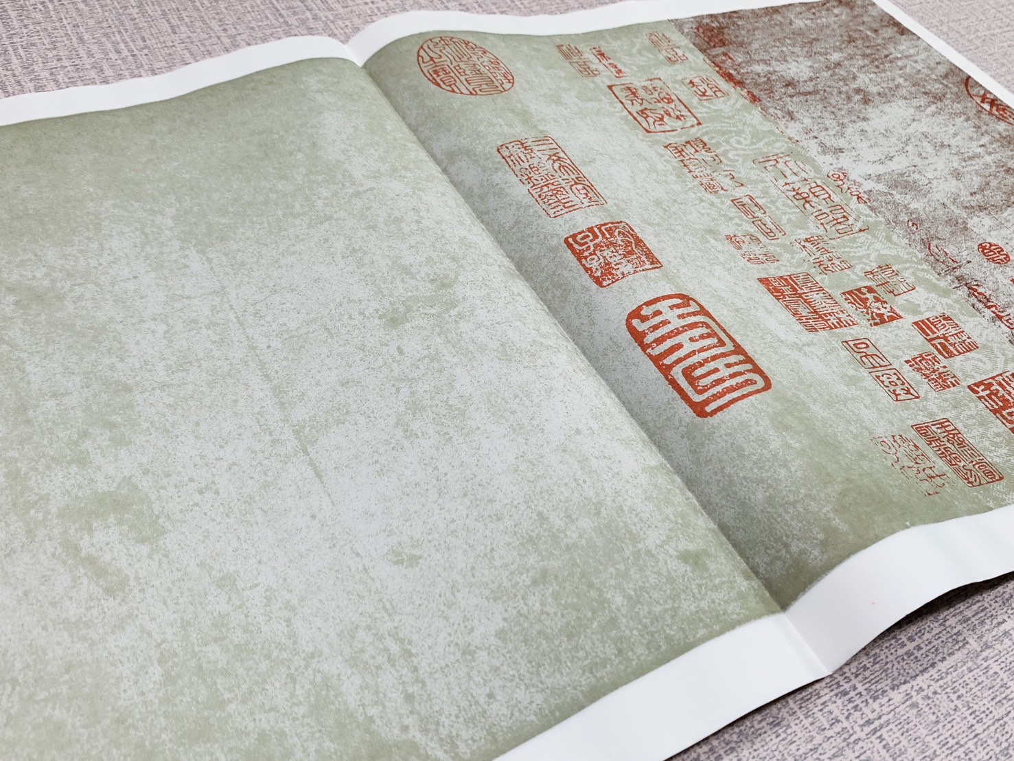 《仿古詩帖加工紙 對開》對開 復古宣紙 帶印章 半生熟 不易暈 詩集 詩帖 加工紙