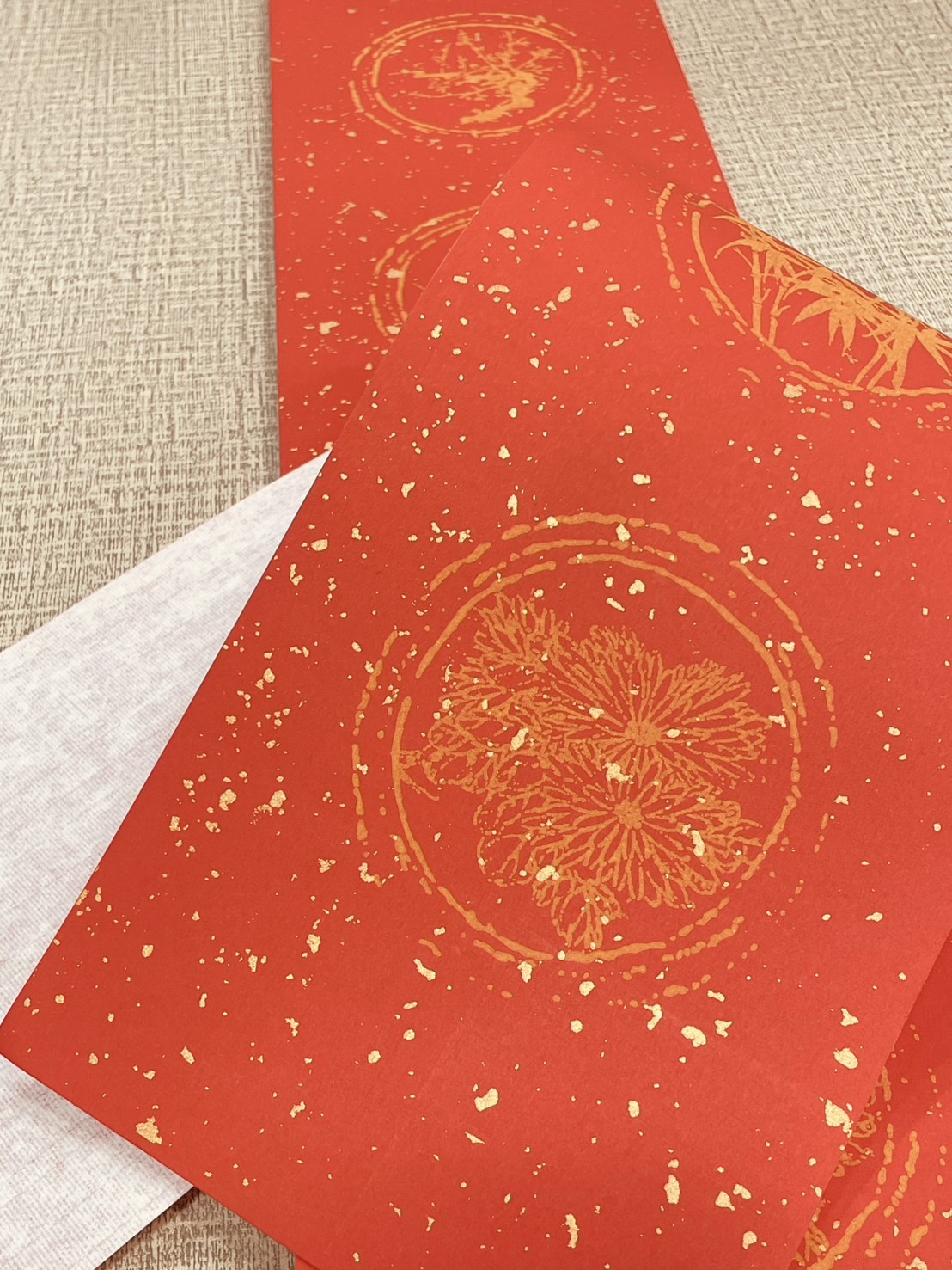 《小四言 黃圖四君子  瓦當灑金宣》 17x69cm
