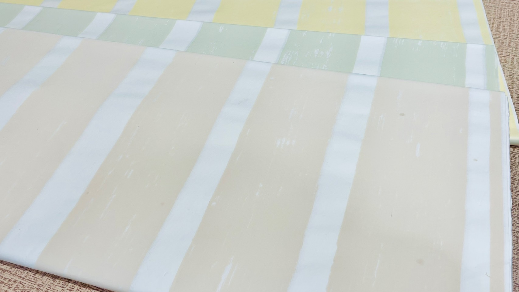 《漢簡專用宣紙》 全開 約70x135cm