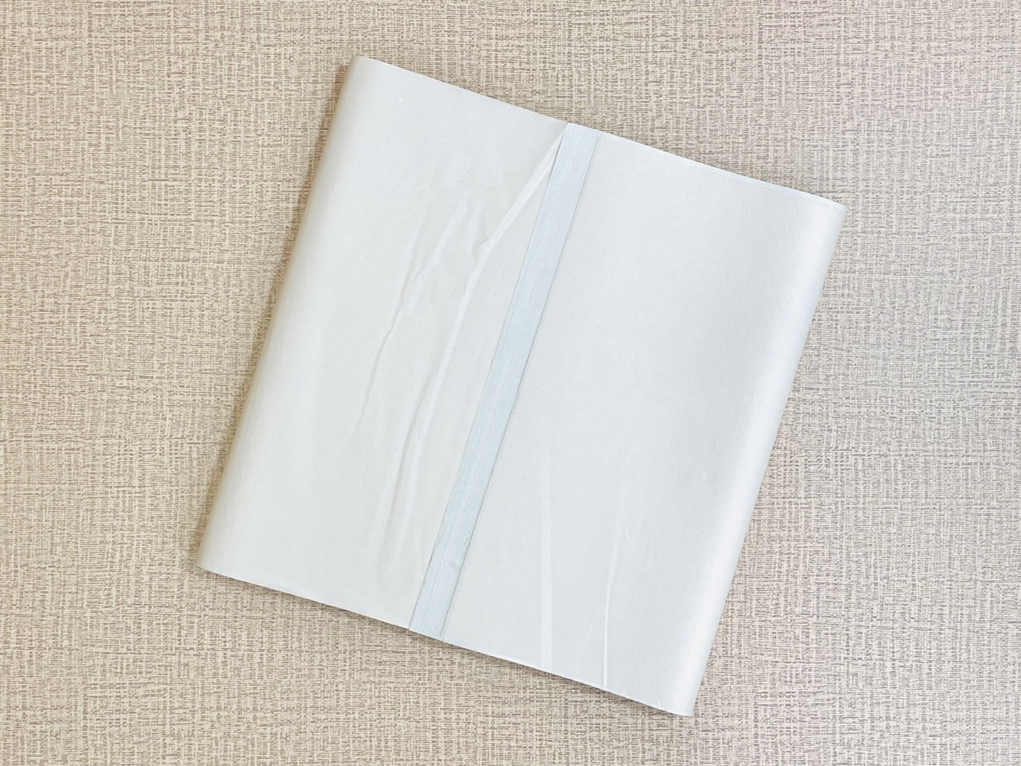 《金磚紙》 對開 34.5x134cm 半手工宣