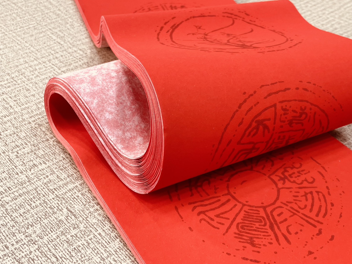 《七言 純紅黑圖四君子》半手工瓦當宣 