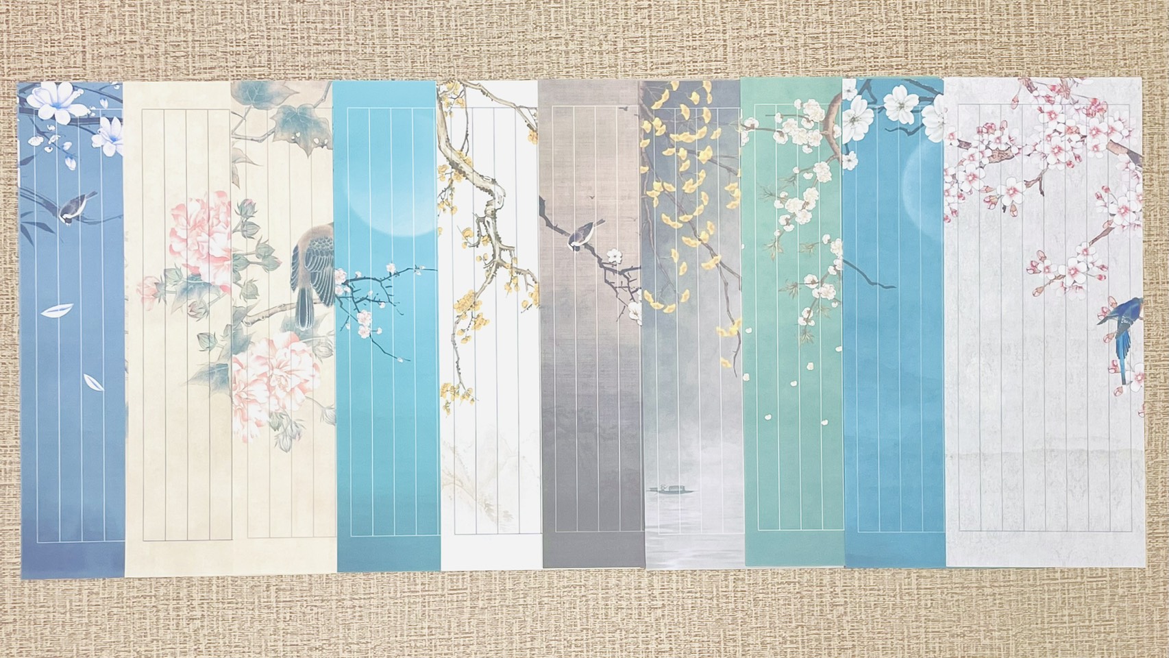 《蠟染尋芳一筆箋》直行 (豎格1.5cm)  / 書法小品 