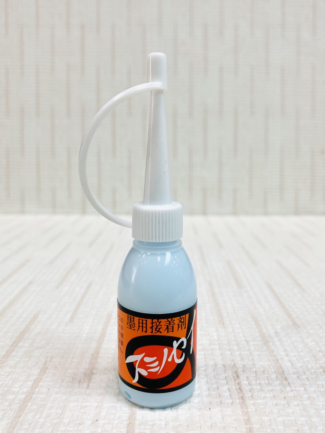 《墨運堂 墨用膠著劑》  修復破損斷裂的墨條
