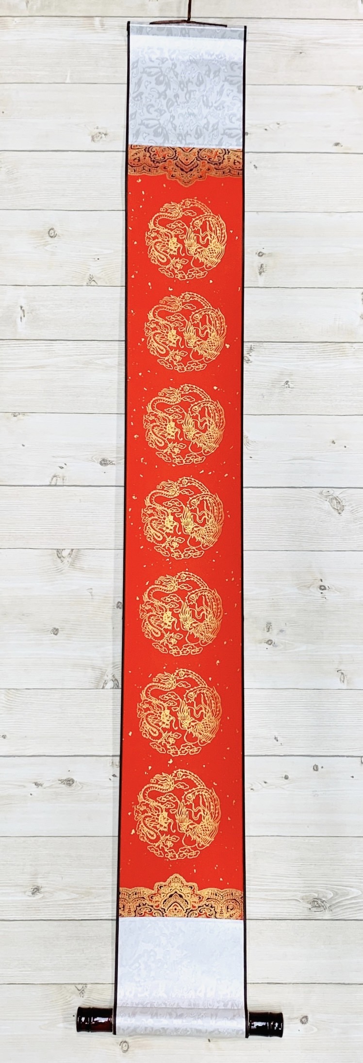 《蠟染彩繪瓦當七言對聯小捲軸》 蠟染 彩繪 瓦當 七言 對聯 小捲軸 捲軸