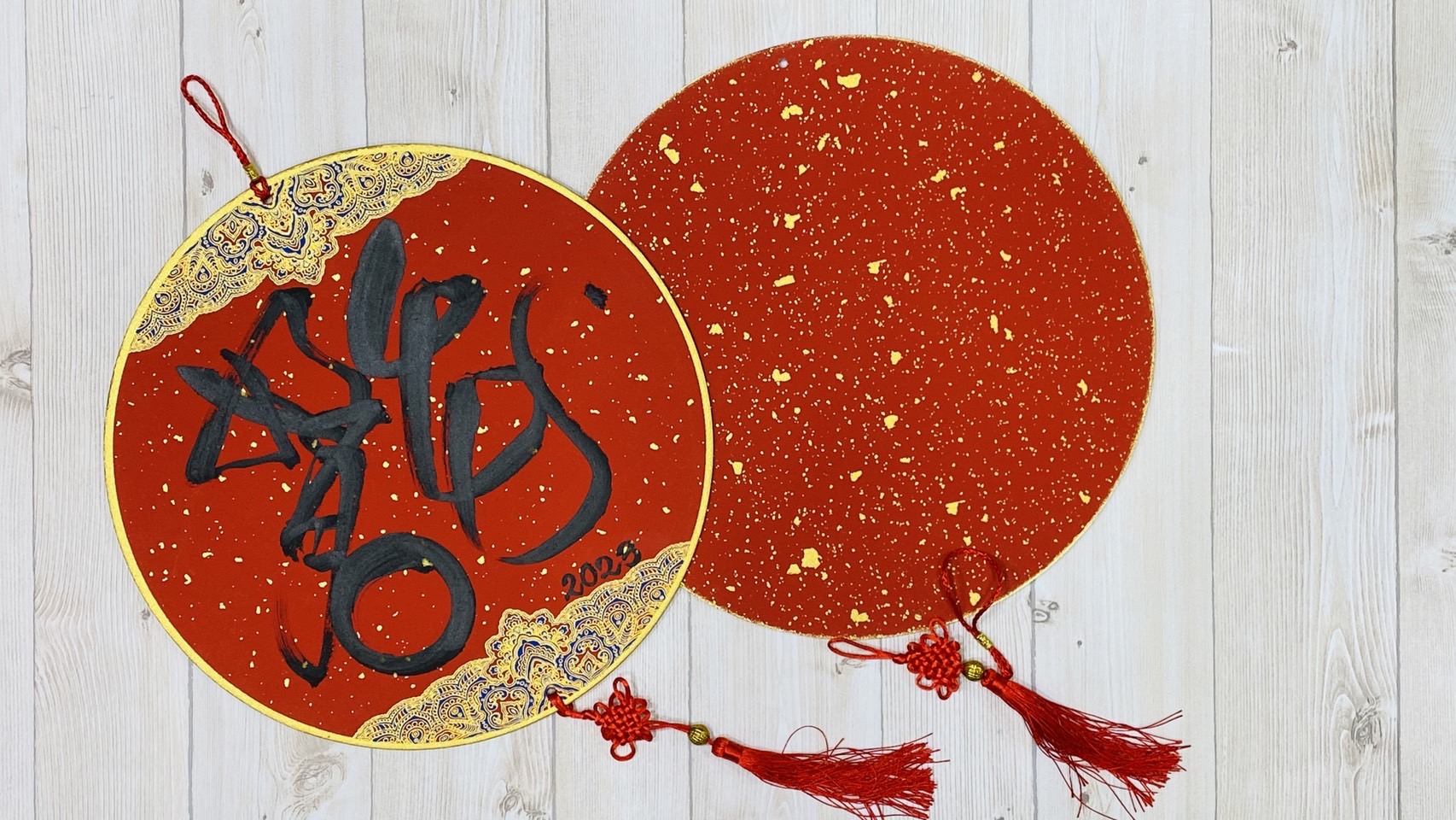 《圓形 畫仙版》 33x33cm 附中國結  / 福卡